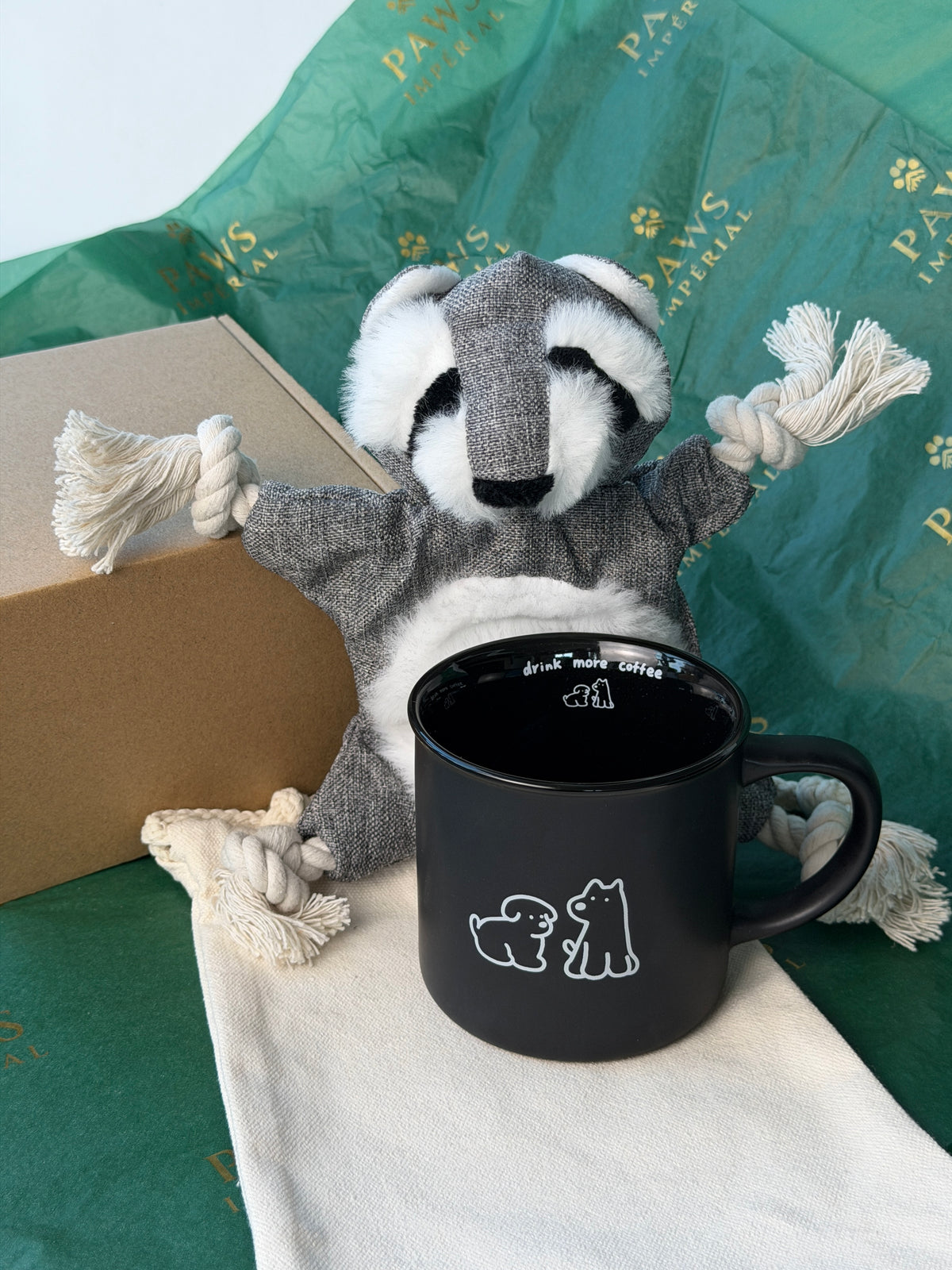 Raccoon Chase Box — photo 1