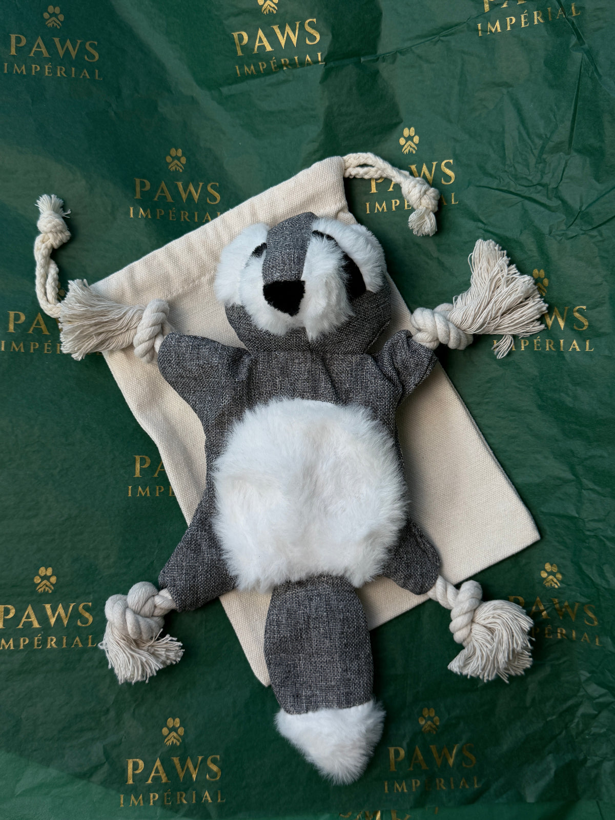 Raccoon Chase Box — photo 2
