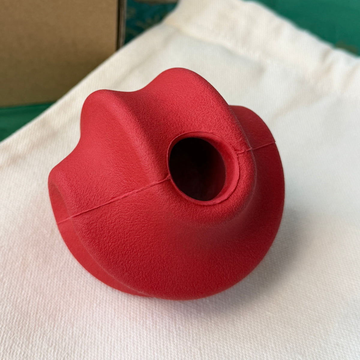 Red Cutie Box — photo 2